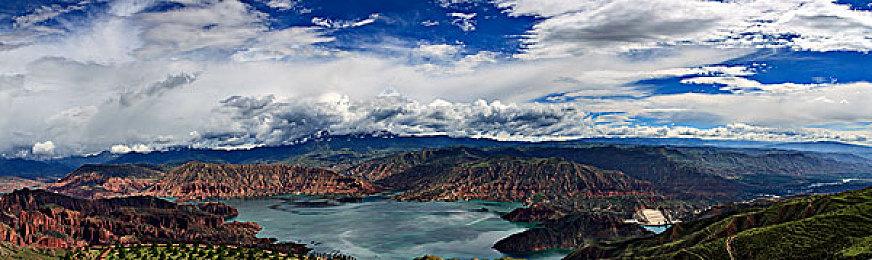 《最后生还者：重制版》游戏与现实场景对比 还原逼真